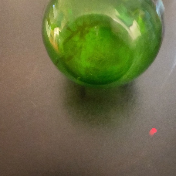 Beautiful Green Glass Perfume Bottles - Picture 7 of 7